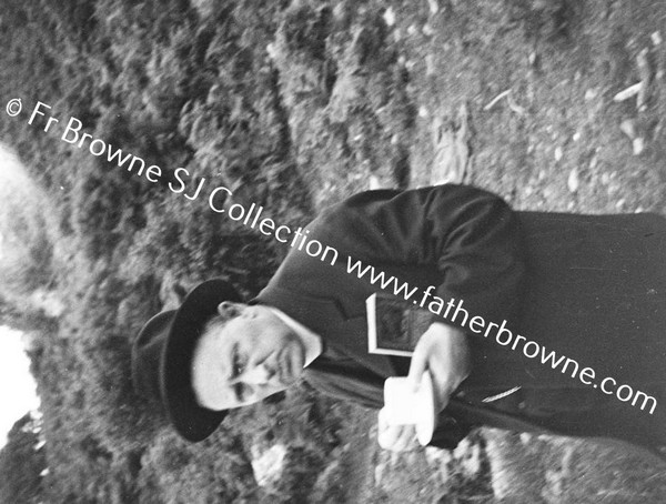 REV.M.MCAULEY S.J. BOTH AT COOMMOOLE STRAND DINGLE